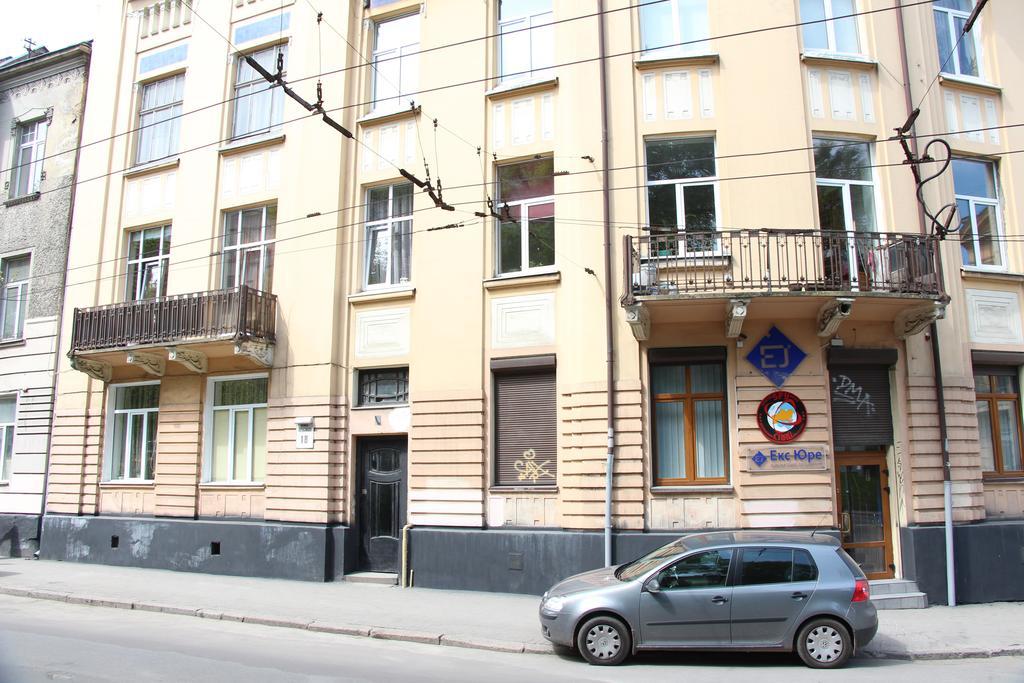 Apartment On Rustaveli Lviv Ngoại thất bức ảnh