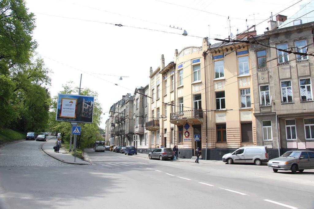 Apartment On Rustaveli Lviv Ngoại thất bức ảnh