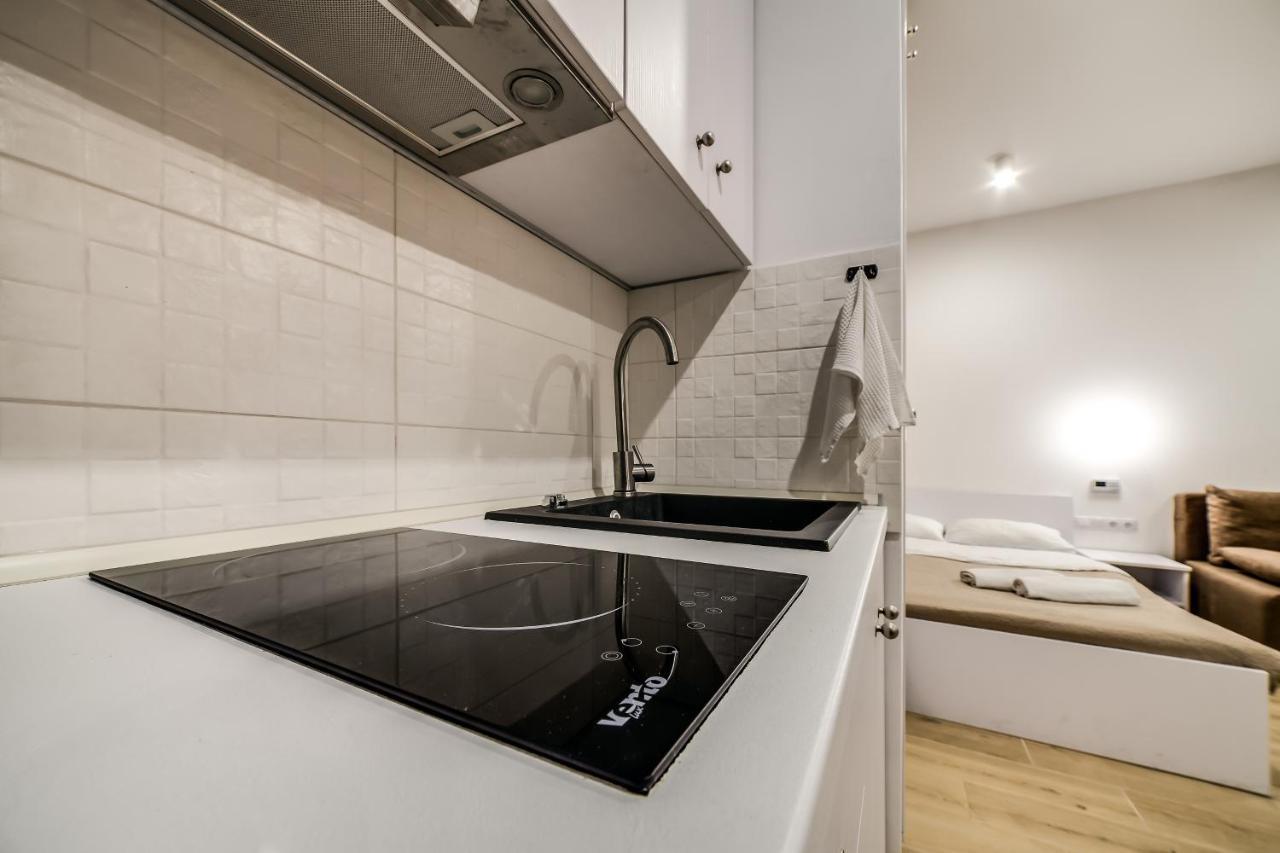 Apartment On Rustaveli Lviv Ngoại thất bức ảnh