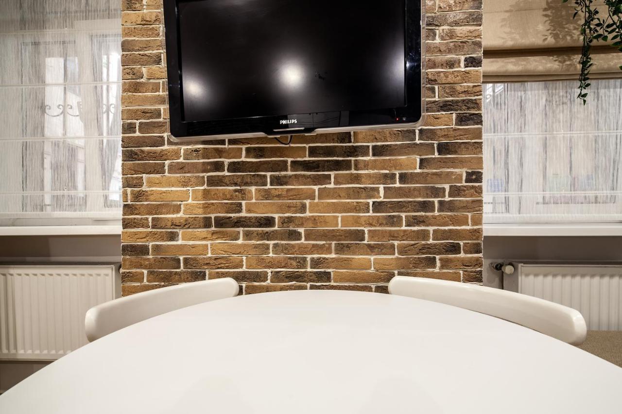 Apartment On Rustaveli Lviv Ngoại thất bức ảnh