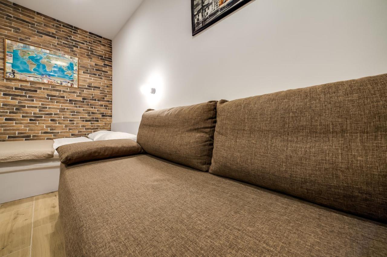 Apartment On Rustaveli Lviv Ngoại thất bức ảnh