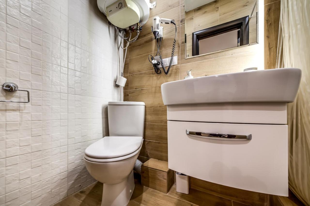 Apartment On Rustaveli Lviv Ngoại thất bức ảnh