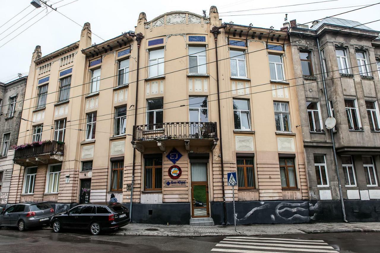 Apartment On Rustaveli Lviv Ngoại thất bức ảnh